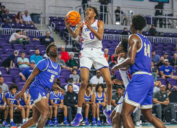 Isaiah Evans of North Mecklenburg